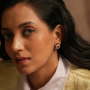 Boucles d'oreilles multiformes en forme de grappe florale avec diamant Boucles d'oreilles Push Back en or massif 14k pour demoiselle d'honneur - Product Image 2