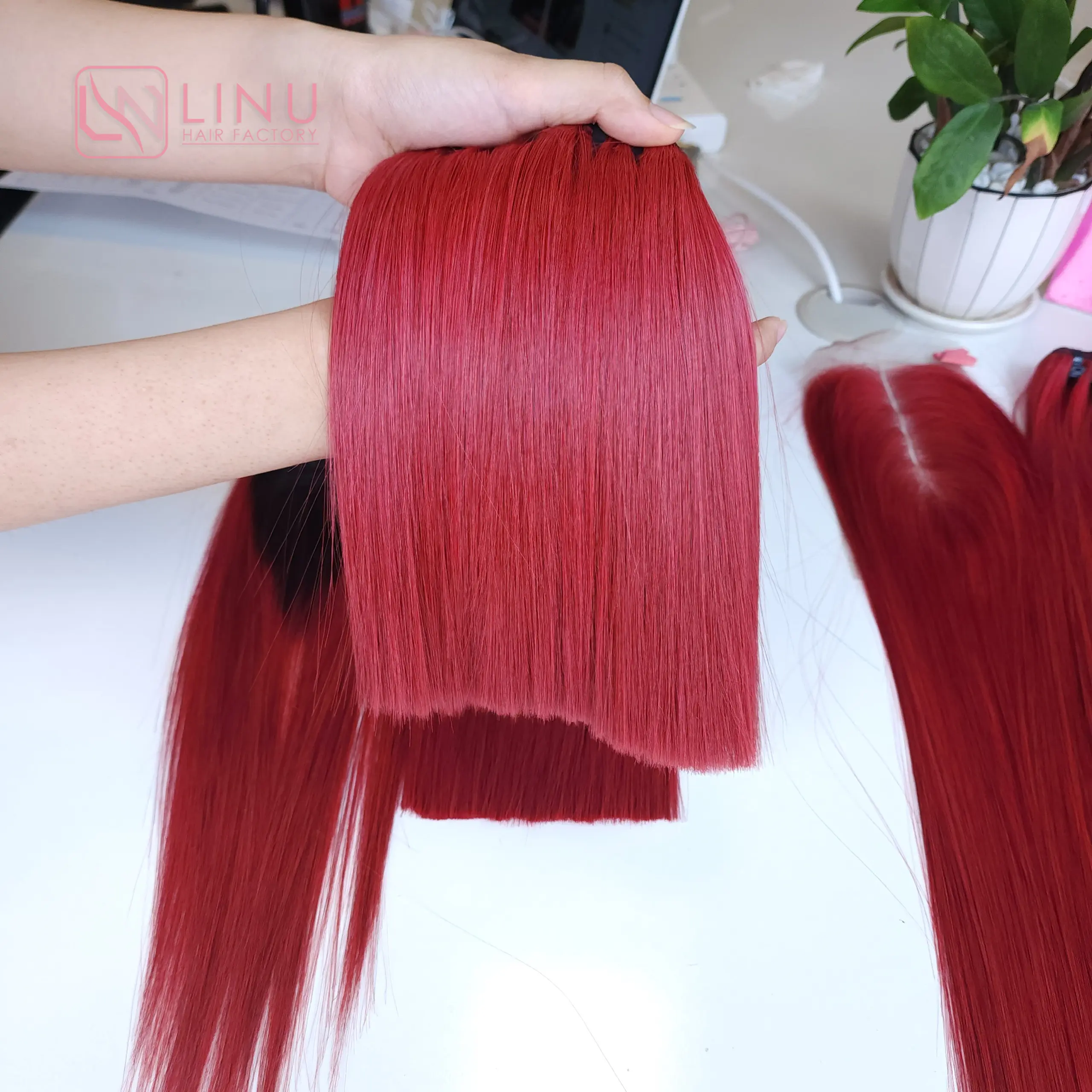 Hot Sale Ombre Wine Color Hair Natural Wavy Super Double Drawn Hair Bundle, 100% Raw Hair at Wholesale Price