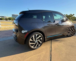 Neuf d'occasion - 2014 - B M W - i3 - Product Image 5