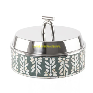 Casserole en acier inoxydable avec incrustation verte et motif floral en nacre, plat de service isolé pour banquet et repas - Product Image 1