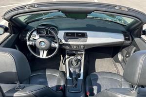BMW Z4 3.0si Roadster 2006 d'occasion en bon état - Product Image 3