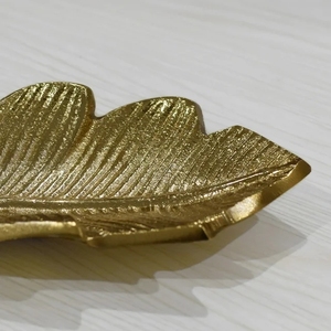 Plateau de service de luxe décor de mariage décoratif feuille Style plat biscuit collations plateau plateaux en laiton fêtes décoration de Table - Product Image 5