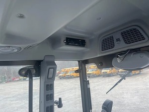 Tractor Agrícola HHOLLANDD BOOMER 40 NUEVO de 2018, Motor de 45HP, Caja de Cambios, Rodamiento del Motor - Product Image 3