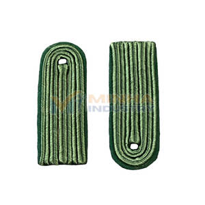 Épaulettes élégantes pour vestes, chemises et tenues de cérémonie, épaulettes personnalisées avec des détails tressés de haute qualité - Product Image 1