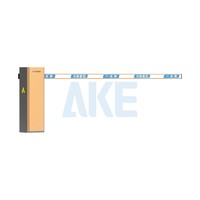 Barrière routière intelligente AKE à bras droit pour contrôle d'accès extérieur des véhicules avec reconnaissance faciale et code QR, protection IP54 pour usage résidentiel