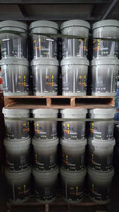 ผู้ผลิตจากเวียดนาม ราคาดี มาตรฐานสูง และสามารถผลิตแบรนด์ OEM ได้ น้ำมันเครื่องสำหรับรถบรรทุกหนัก 15W40/20W50 API CI-4 - Product Image 3