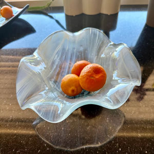 Bol à nourriture en résine époxy élégant pour servir des fruits secs et des chocolats Bol à nourriture en résine époxy minimaliste pour la décoration de cuisine moderne - Product Image 1