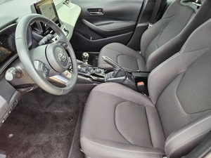 Toyota Corolla Core 2023 Usado, Limpio, 4 Puertas, Hatchback, Tracción en las Cuatro Ruedas - Product Image 2