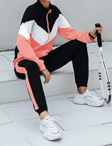 Conjunto Deportivo Rosa Salmón para Mujer, 2 Piezas, Sudadera con Cremallera de Manga Larga y Pantalones Deportivos con Bolsillo - Product Image 2