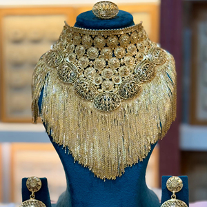 Ensemble de bijoux de mode plaqués or 24 ct style classique de Dubaï - Product Image 1