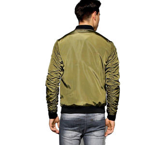 Chaquetas de bombardero de hombre de invierno con logotipo personalizado más vendidas, impermeables con capucha, servicios ODM, tela de lona caliente - Product Image 3