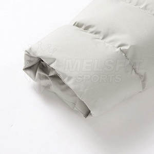 Veste matelassée d'hiver pour hommes avec logo personnalisé en gros en polyester imperméable pour l'extérieur - Product Image 5