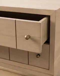 Customized Oak Bedside Tables Solid Wood Storage Drawer Cabinet Adjustable Closed Hotel Villa Bedroom Open Dresser for Home