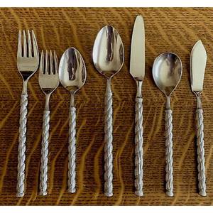 Couverts de Banquet de Mariage en Acier Inoxydable Plaqué Argent Réutilisables de Luxe Argenterie avec Manche Plat Ensemble Cuillère et Fourchette - Product Image 6