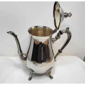 Théière de style arabe de haute qualité en métal avec finition nickelée, pour servir du thé et du café, avec une longue bec et une poignée - Product Image 3