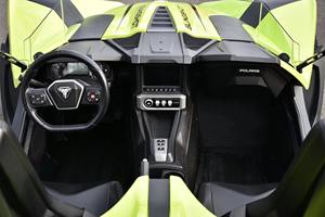 2023 Shot SL Coupé Cuir Transmission Automatique Traction Intégrale Faible Kilométrage Conduite à Gauche Équipement Élevé État Neuf - Product Image 4