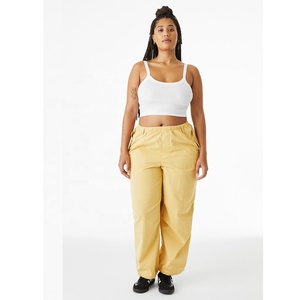 Blanc Bella Canvas 1012 FEMME MICRO RIB SPAGHETTI STRAP TANK 52% coton 48% polyester Crop Tank Top Respirant - Product Image 4