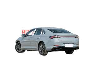 VOITURE NEUVE - Berline 4 portes 5 places, vitesse maximale 200 km/h, boîte automatique, couleur foncée, jantes R19, hybride électrique disponible - À vendre - Product Image 2