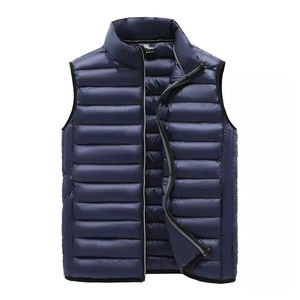 Chaqueta de Invierno para Hombre con Cuello Alto Acolchado, Logotipo Personalizado, Bolsillo con Cremallera, Estilo Deportivo Casual para Exteriores, Hecha de Poliéster - Product Image 2