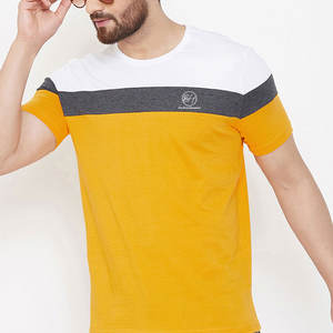 T-shirt pour homme confortable et tendance, imprimé sur mesure, taille personnalisée, 100% coton, fabrication à faible MOQ, coupe ample - Product Image 1