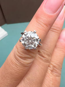 Anillo de Compromiso Solitario con Diamante de Corte Brillante de 5.00 Quilates Cultivado en Laboratorio, Engaste de Corazón, Oro Sólido de 14K, Certificado IGI para Fiesta - Product Image 3