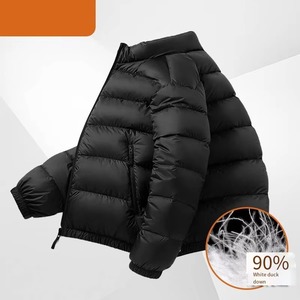 Veste en duvet d'hiver de haute qualité pour hommes, doudoune légère et régulière pour l'extérieur avec logo à l'avant - Product Image 4
