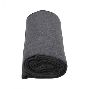 Manta de invierno de lana ligera personalizada Patrón sólido atractivo Diseñado por Vaibhav Exports - Product Image 1