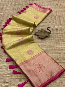 Excellente qualité nouveau concepteur vêtements modernes pour les femmes Kanjivaram soie Saree & Blouse avec tissage travail fabricant de Surat - Product Image 4