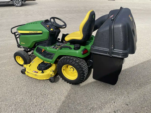 Achetez un tracteur à gazon John Deere X590 d'occasion, tondeuse à braquage zéro, tondeuse autoportée de 60 pouces - Product Image 3