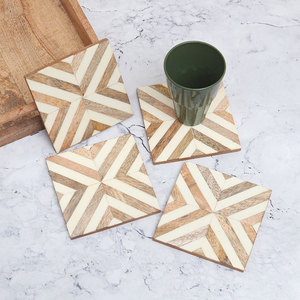 Sous-verres carrés de luxe en bois brun antique de qualité supérieure pour tasses à thé et tasses à café, idéaux pour les boissons chaudes et froides - Product Image 2