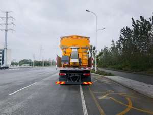 Camión Esparcidor de Sal para Carreteras de Invierno Directo de Fábrica, con Pala/Rodillo de 3m, Tamaños Personalizados, Barredora de Nieve, Componente Central del Motor en Estado de Servicio - Product Image 6