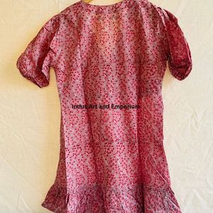 Hermoso Vestido Estampado Floral en Bloques de Algodón, Vestido para Uso Casual, Vestido Estampado a Mano - Product Image 5