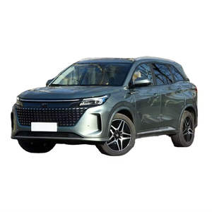 Voiture électrique d'occasion 2025, modèle E5 PHEV bleu, SUV intermédiaire à énergie nouvelle, très demandée, autonomie 201-300 km et batterie 50-70 kWh - Product Image 1