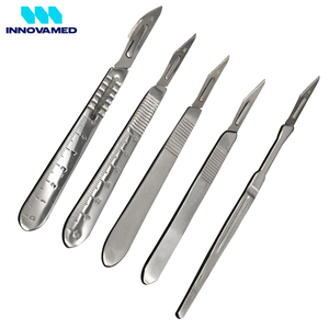 สินค้าใหม่ล่าสุดคุณภาพดีที่สุดทํามือด้ามผ่าตัดสแตนเลสโดย INNOVAMED - Product Image 1