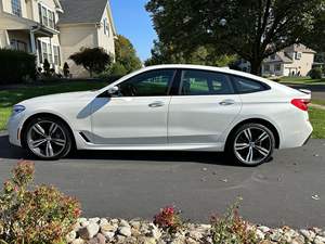 BMW 640i xDrive Gran Turismo d'occasion 2018, conduite à gauche/droite - Product Image 3