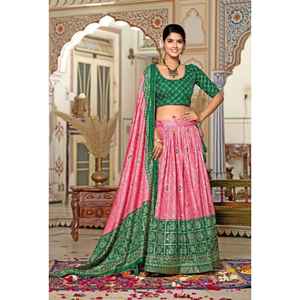 Abraza la elegancia de Dola Silk, donde la tradición se encuentra con el estilo contemporáneo en cada lehenga choli impreso APOYADO HASTA 42 - Product Image 1