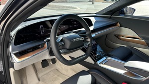 2023 L U C I D AIR SEDAN AIR TOURING L, Auto Eléctrico con Motor de Energía Eléctrica, Sedán Automático - Product Image 4