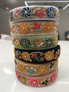 Encaje bordado floral colorido - Product Image 5