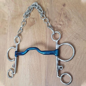 Embouchures de rênes pour chevaux en acier inoxydable multi-articulées, flexibles, antirouille, fabriquées au Pakistan, nouvelle tendance, contrôle double action, pression douce - Product Image 1