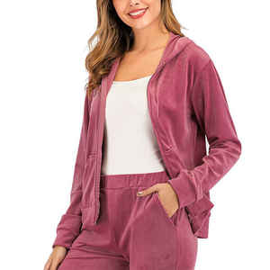 Ensemble deux pièces de survêtement pour femmes avec capuche zippée à manches longues et pantalon de jogging pour le confort ou le style - Product Image 5