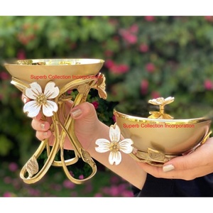 Brûleur d'encens floral en laiton fabriqué à la main de luxe avec bol en bois Brûleur Bakhoor Brûleur de Oud pour la décoration intérieure et l'aromathérapie - Product Image 2