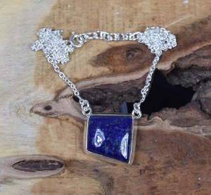 Collier en argent sterling 925 pour femmes de créateur fait à la main pierre précieuse Lapis Lazuli naturelle bijoux fins chics pour le réglage de la lunette - Product Image 2