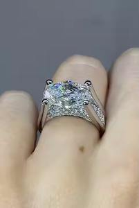 แหวนโซลิแทร์ทองคำขาว14K ใส่ได้ทั้งชายและหญิงพร้อม VS1 3CT ตัดวงรีเพชรปลูกในห้องปฏิบัติการครบรอบแต่งงานน่ารักของขวัญสำหรับเธอ - Product Image 5