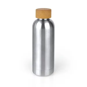 Bottiglia d'Acqua Ecologica Luma in Acciaio Inossidabile Riciclato - Product Image 1