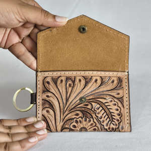 Nuevo y Moderno Tarjetero Corto con Diseño Floral, Monedero Unisex 100% Cuero Genuino, Mini Porta Tarjetas de Crédito y Identificación, Anti-Robo - Product Image 3