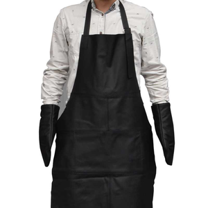 Best Quality Customizable Leather Sleeveless Chef-Inspired <b>Kitchen</b> <b>Aprons</b> for Men Classic Style 1-4 Pockets Daily Use - Product Image 3