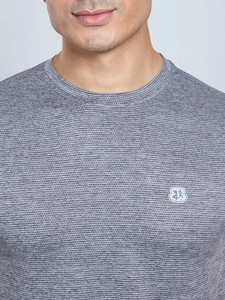 T-shirt de loisirs pour hommes de haute qualité Vêtements de sport élégants et polyvalents confortables pour un usage quotidien Conception à col rond - Product Image 3