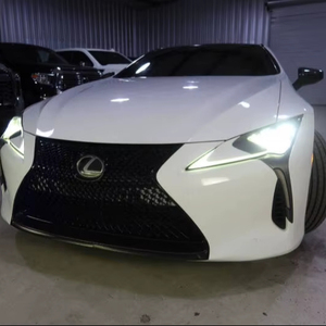 Lexus LC 500 2018 Certificado Limpio - Product Image 1