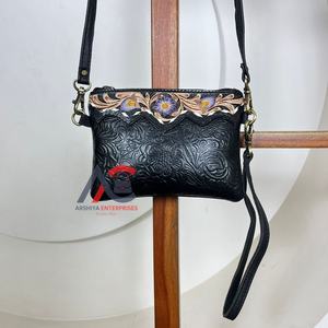Mini bolso de mano de lujo, venta al por mayor, cuero mecanizado a mano, moda para mujer, bolso de hombro de cuero en relieve genuino para mujer - Product Image 1