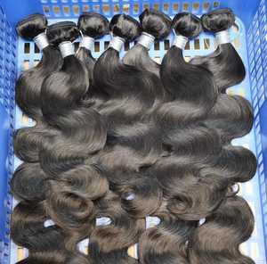 ผมแท้แบบอินเดีย เกรด 10A 12A สำหรับทุกเพศทุกวัย  แบบเวอร์จิ้น เรมี่  นุ่มสลวยตรงธรรมชาติ  แบบมัดเป็นช่อ  พร้อมเย็บติดด้วยเครื่องจักรแบบดับเบิ้ลเวฟท์ - Product Image 1